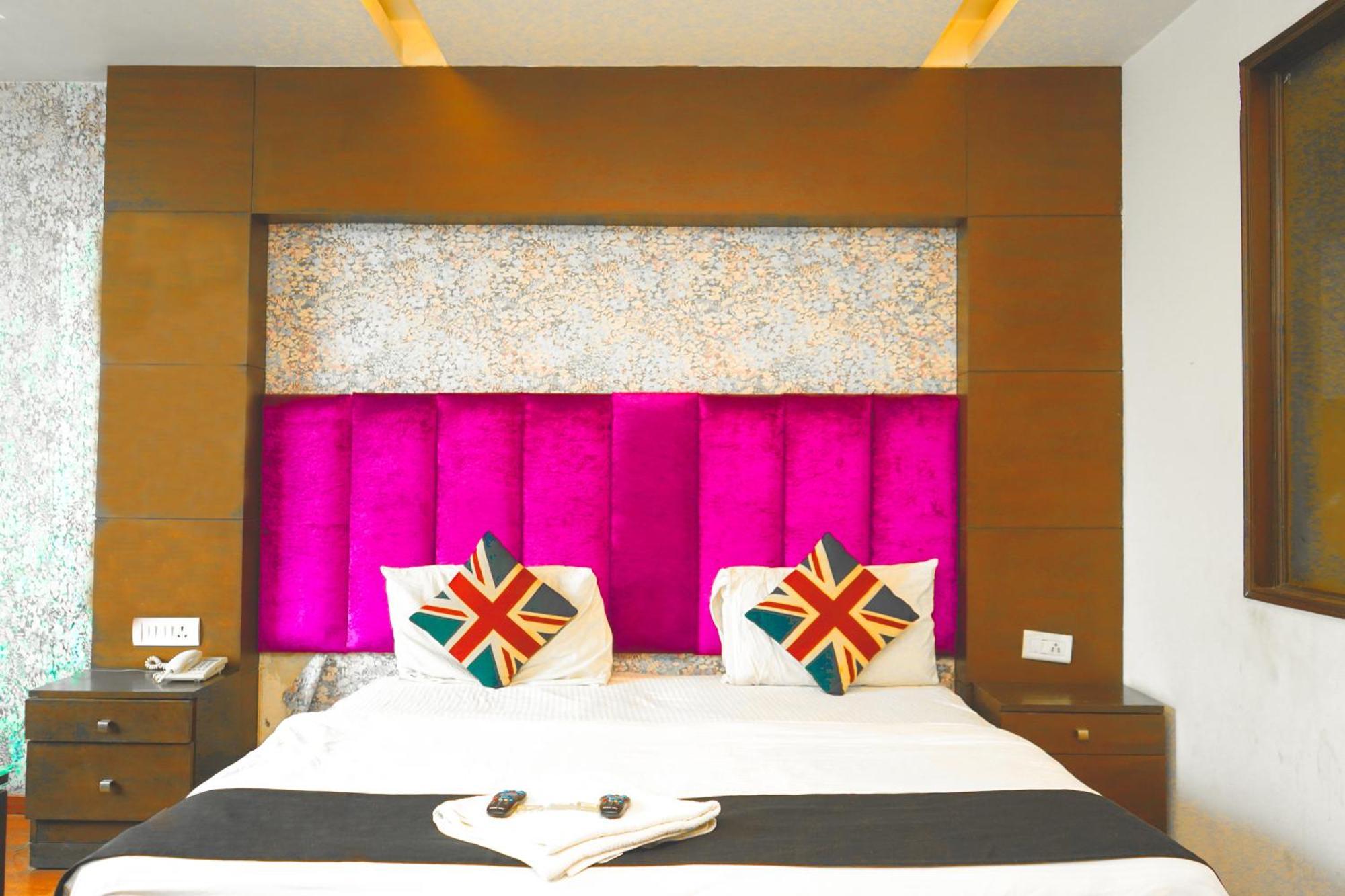 Hotel Sukoon - Ramesh Nagar New Delhi Luaran gambar