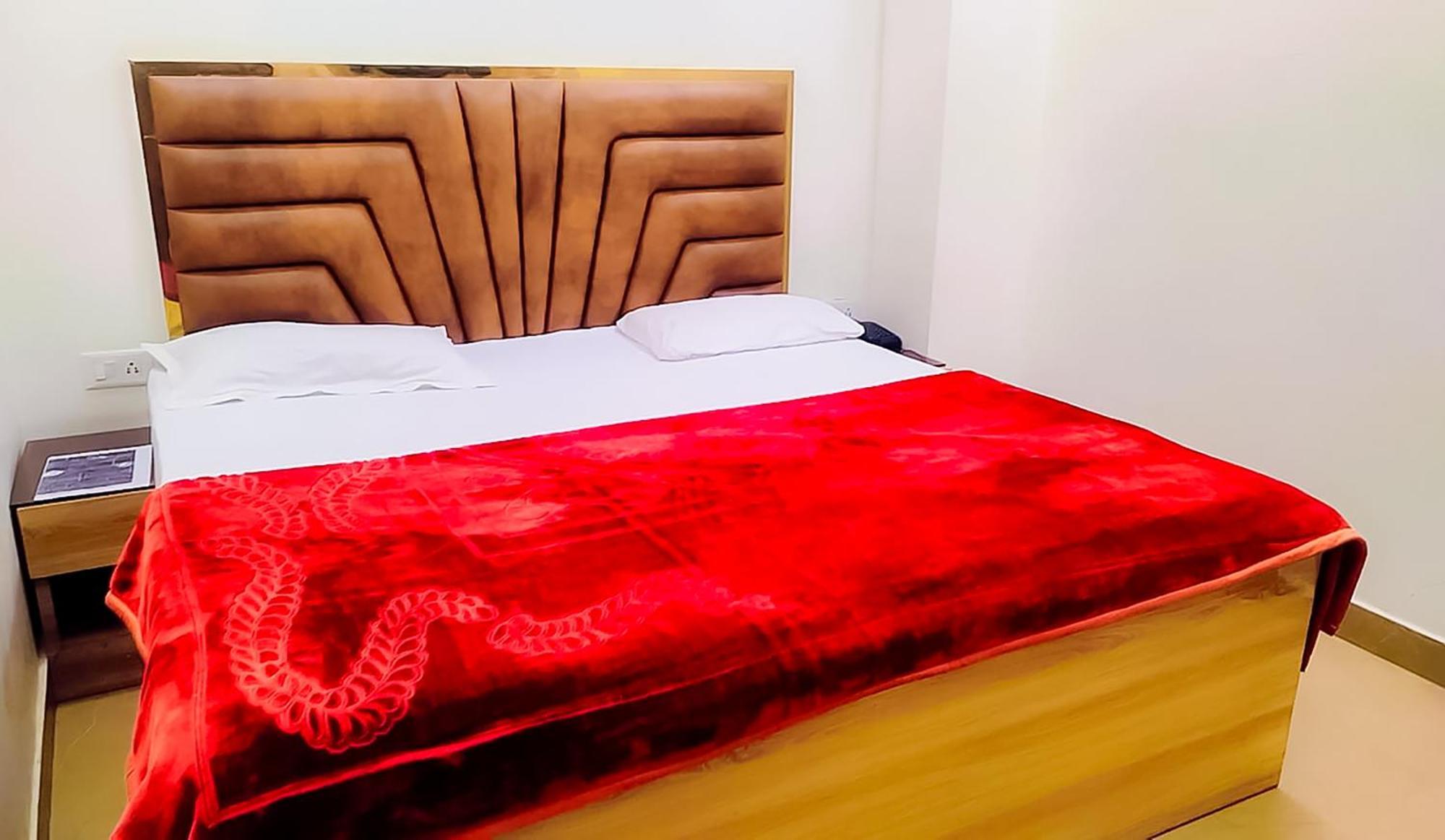 Hotel Sukoon - Ramesh Nagar New Delhi Luaran gambar