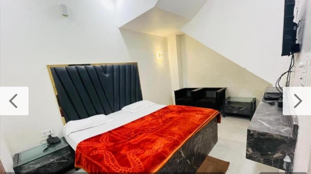 Hotel Sukoon - Ramesh Nagar New Delhi Luaran gambar