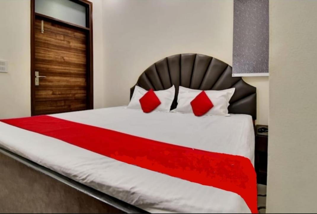 Hotel Sukoon - Ramesh Nagar New Delhi Luaran gambar