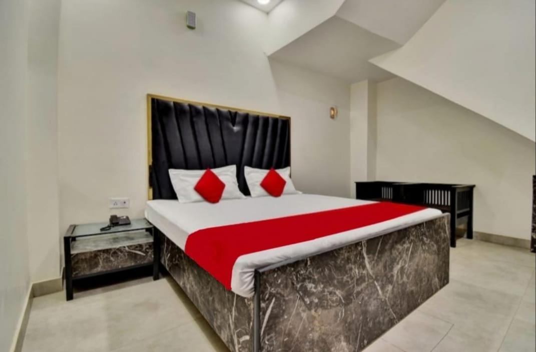 Hotel Sukoon - Ramesh Nagar New Delhi Luaran gambar